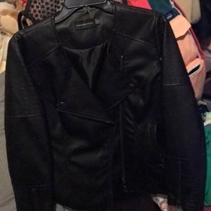Women’s leather motorcycle jacket
